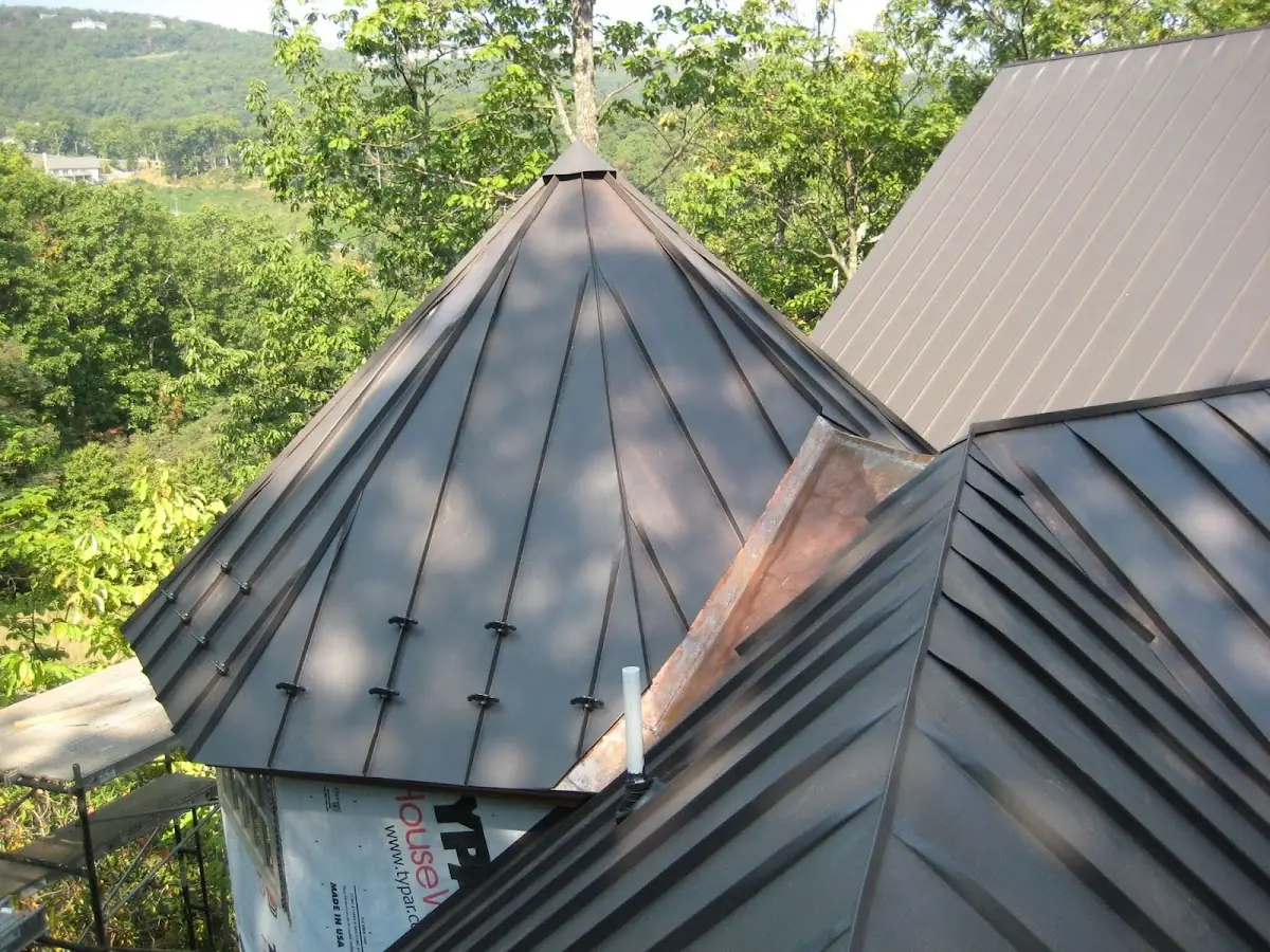 Professional Roof Tarp Installation by Craftsman Roofing in Old Town